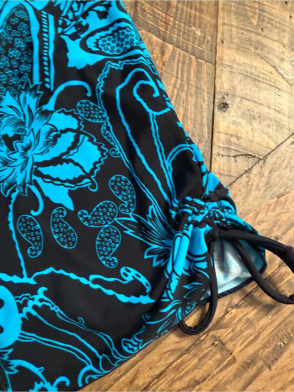 Source Unknown Black & Blue Paisley Floral Tankini Top - Women’s Swim Bikini